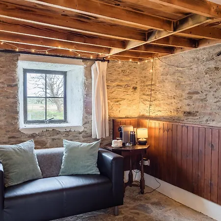 Semesterbostad Farm - Rainbow By Trident Homes