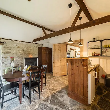 Semesterbostad Farm - Rainbow By Trident Homes *